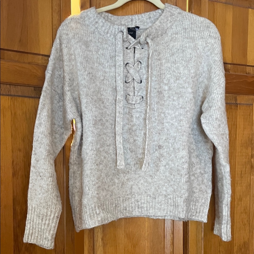 Cliche sweater